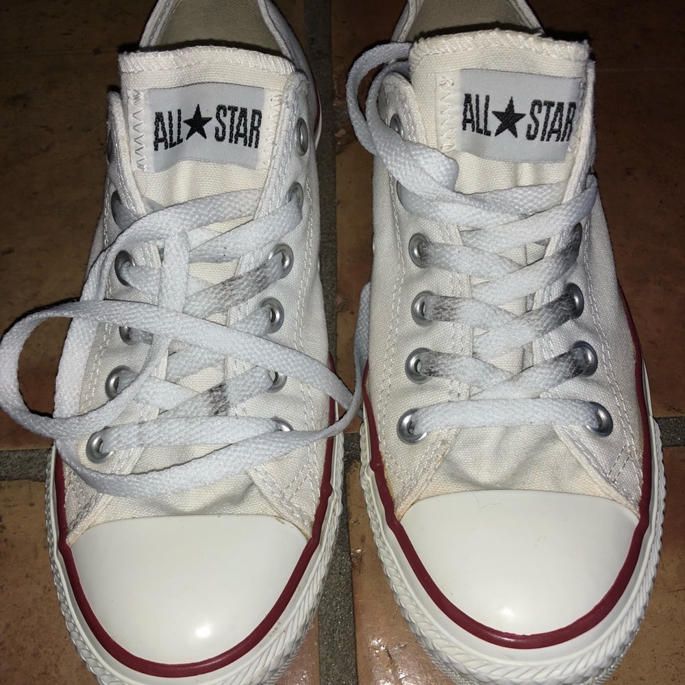White converse all star